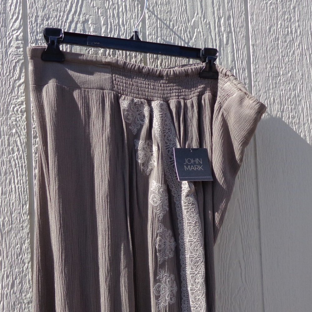 NWT John Mark Taupe W Cream XL Embroidered Wispy French Market Pull On Pant…